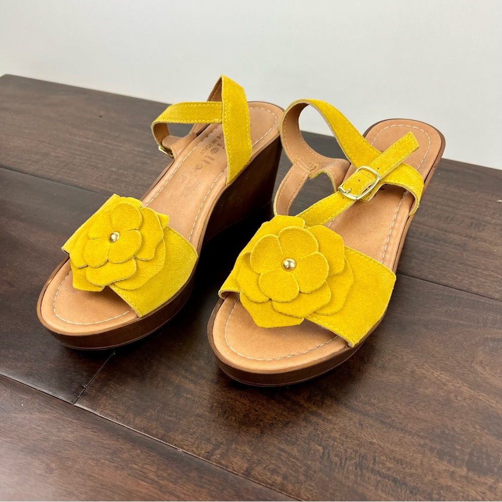 Yellow Floral Mariella Floral Wedge